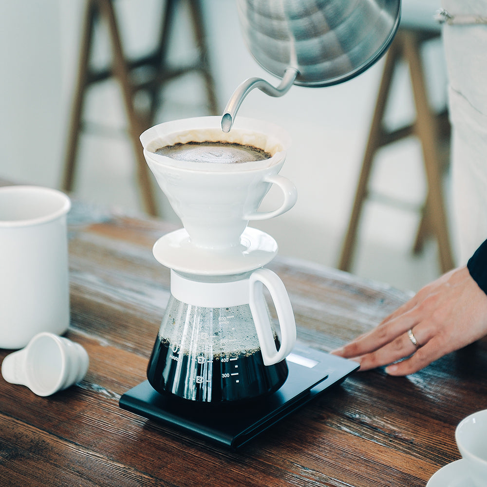 Hario V60 Ceramic Coffee Maker Kit Size 02 (White)